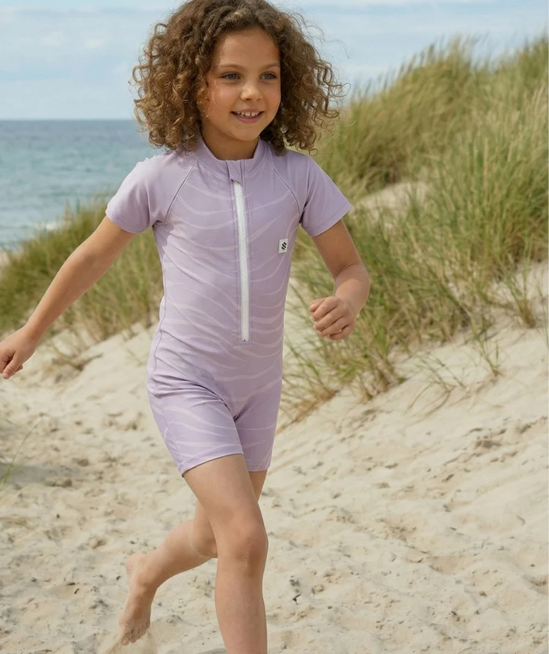 Watery UV Anzug für Kinder - Fjord Kurzarm Rashguard - Lila