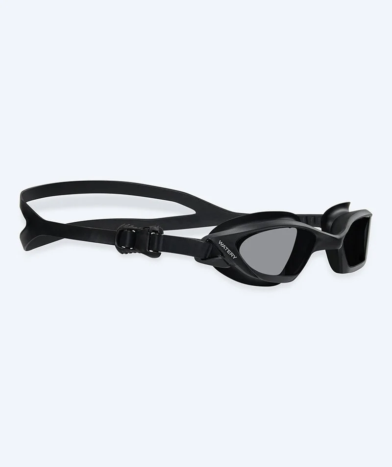 Watery Schwimmbrille für Freizeitschwimmer - Saunton - Schwarz (Smoke Scheiben)