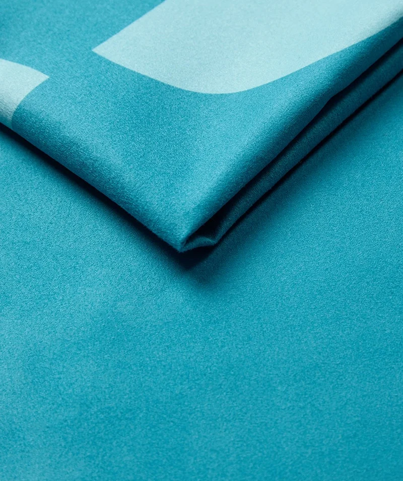 Watery Mikrofaser Badetuch (175 x 110 cm) - Rafferty - Ocean Blue