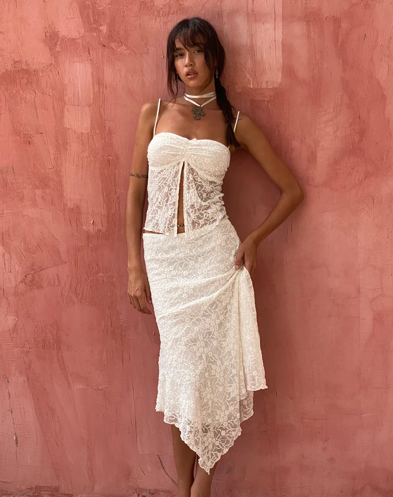 Briony Butterfly Top aus Spitze in Elfenbein