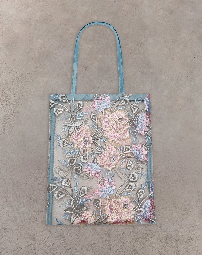 Shi Bag in natürlicher Spitzenstickerei mit blauem Satineinband