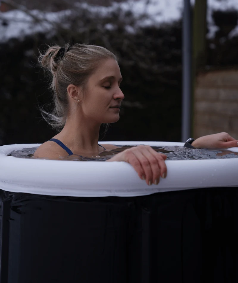 Paketangebot: 2x Watery Hero aufblasbare Eiswanne