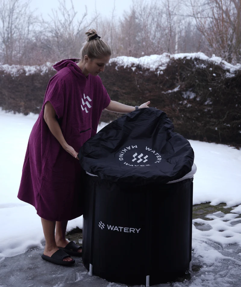 Paketangebot: 2x Watery Hero aufblasbare Eiswanne