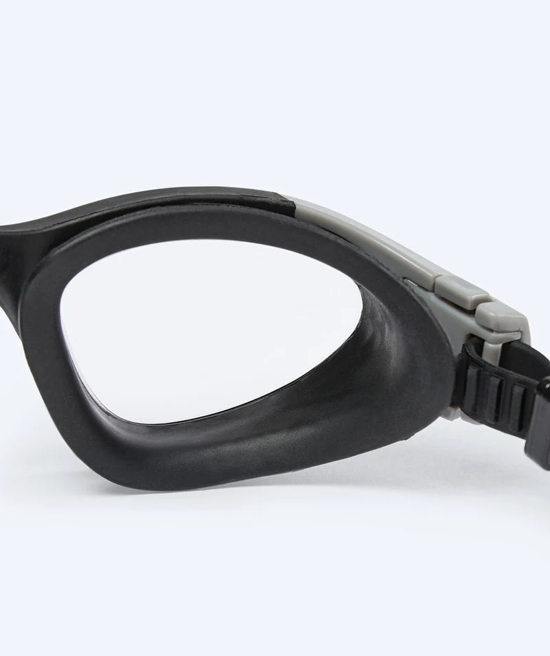 Watery Schwimmbrille für Freizeitschwimmer - Kelvin Active - Schwarz/Klar