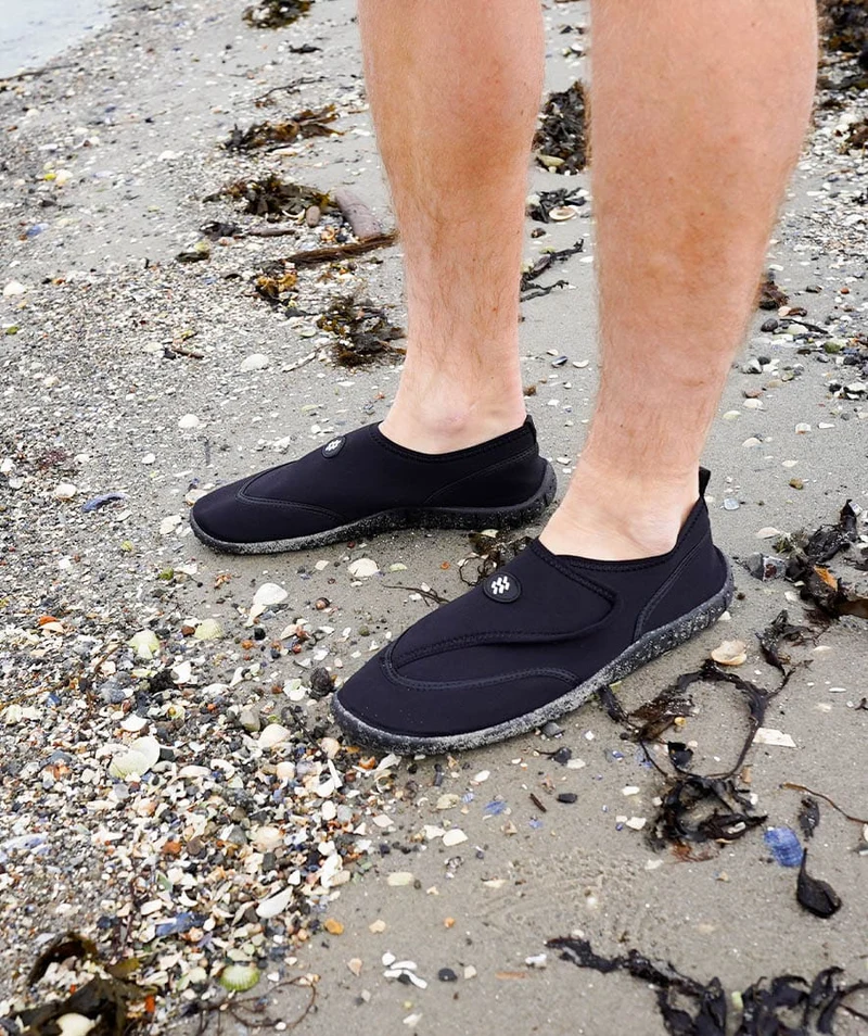 Watery Schwimmschuhe für Erwachsene - Alwyn - Schwarz