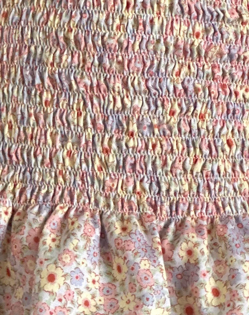 Phobe Gerafftes Neckholder-Top in 70s Prairie Girl Floral