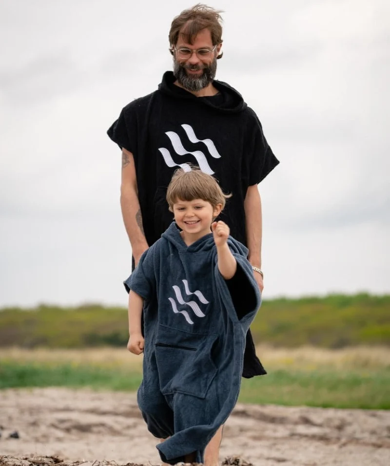 Watery Badeponcho für Junioren (6-15) - Baumwolle - Schwarz