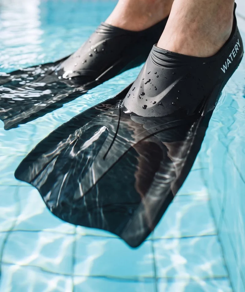 Watery Kurzflosse für Schwimmer - Badger Active - Schwarz