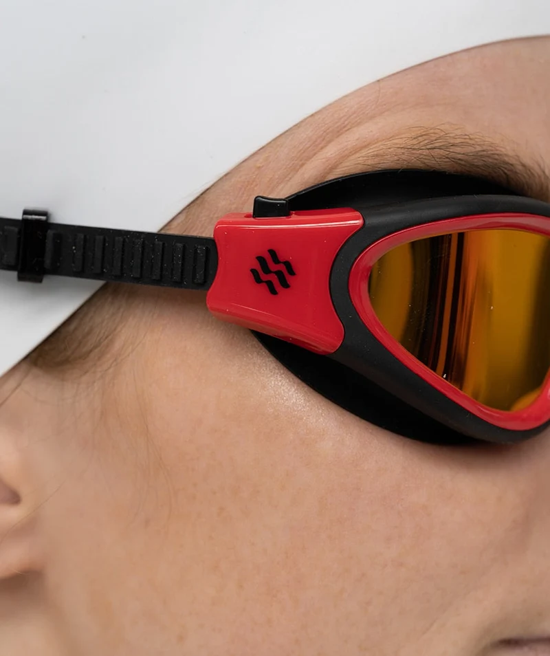 Watery Schwimmbrille für Freizeitschwimmer - Raven Mirror - Schwarz/Rot