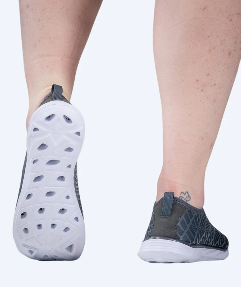Watery Schwimmschuhe für Erwachsene - Kawaii - Grau