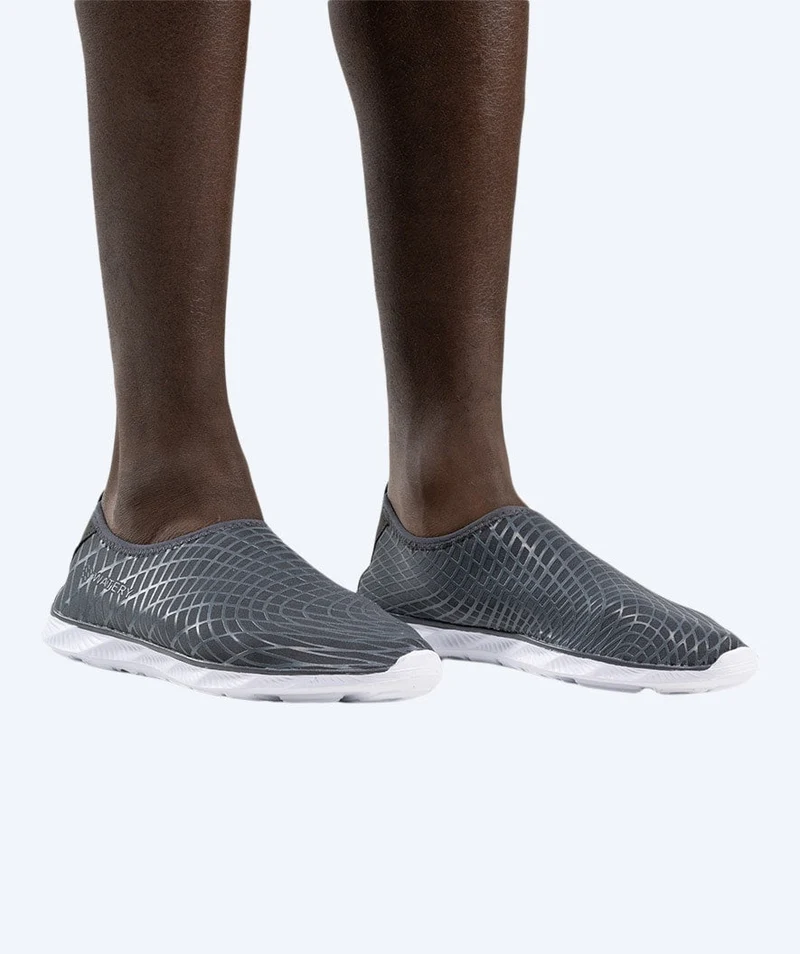 Watery Schwimmschuhe für Erwachsene - Kawaii - Grau