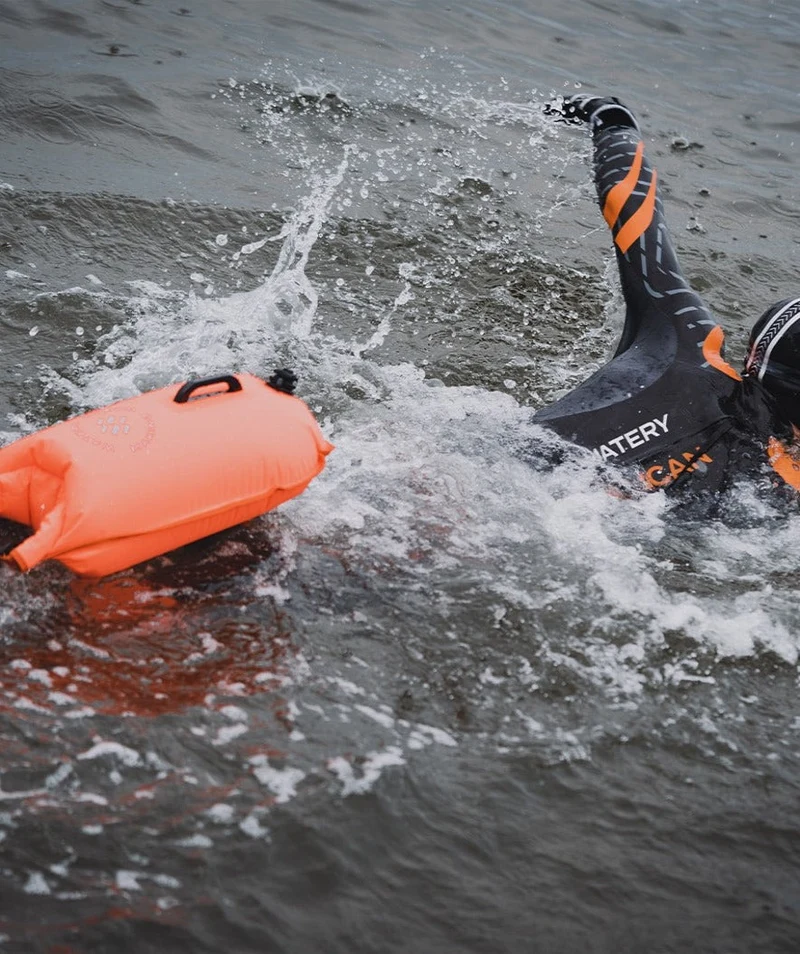 Watery Schwimmboje - Swim Buoy & Dry Bag 28L - Rosa