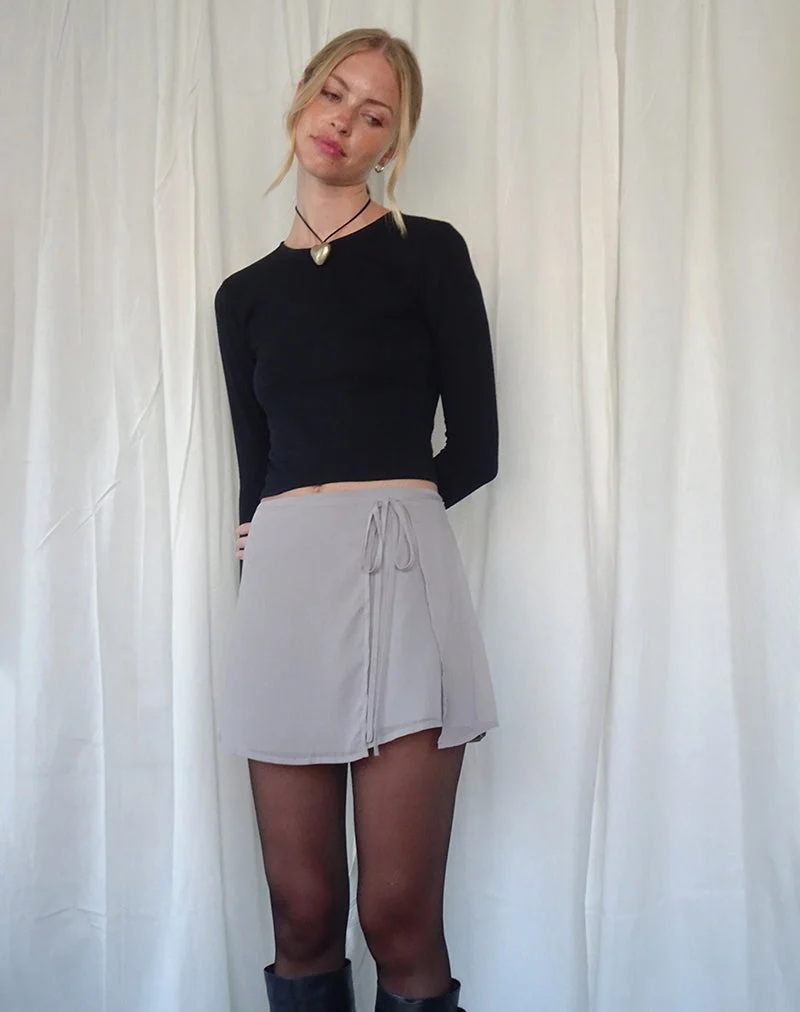 Keira Mini-Wickelrock aus Chiffon in Fliedergrau